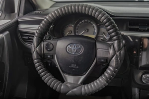 Седан Toyota Corolla 2014 года, 1359000 рублей, Томск