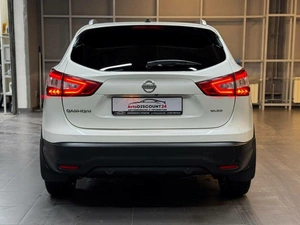 Внедорожник Nissan Qashqai 2015 года, 1847000 рублей, Красноярск