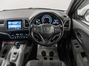 Внедорожник Honda Vezel 2018 года, 1747000 рублей, Красноярск