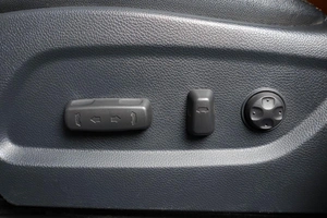 Внедорожник Hyundai Grand Santa Fe 2014 года, 2599000 рублей, Тюмень