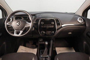 Внедорожник Renault Kaptur 2021 года, 1799000 рублей, Челябинск