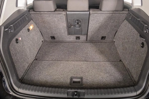 Внедорожник Volkswagen Tiguan 2010 года, 1099000 рублей, Томск