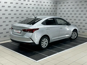 Седан Hyundai Solaris 2020 года, 1450000 рублей, Красноярск