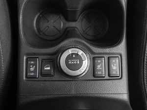 Внедорожник Nissan X-Trail 2018 года, 2299000 рублей, Тюмень