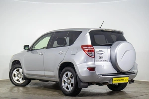 Внедорожник Toyota RAV4 2012 года, 1449000 рублей, Оренбург