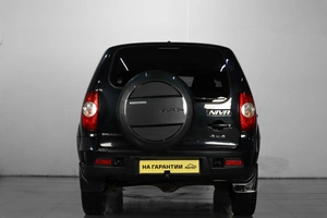 Внедорожник Chevrolet Niva 2017 года, 819000 рублей, Челябинск