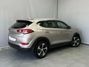 Внедорожник Hyundai Tucson 2016 года, 2340000 рублей, Красноярск
