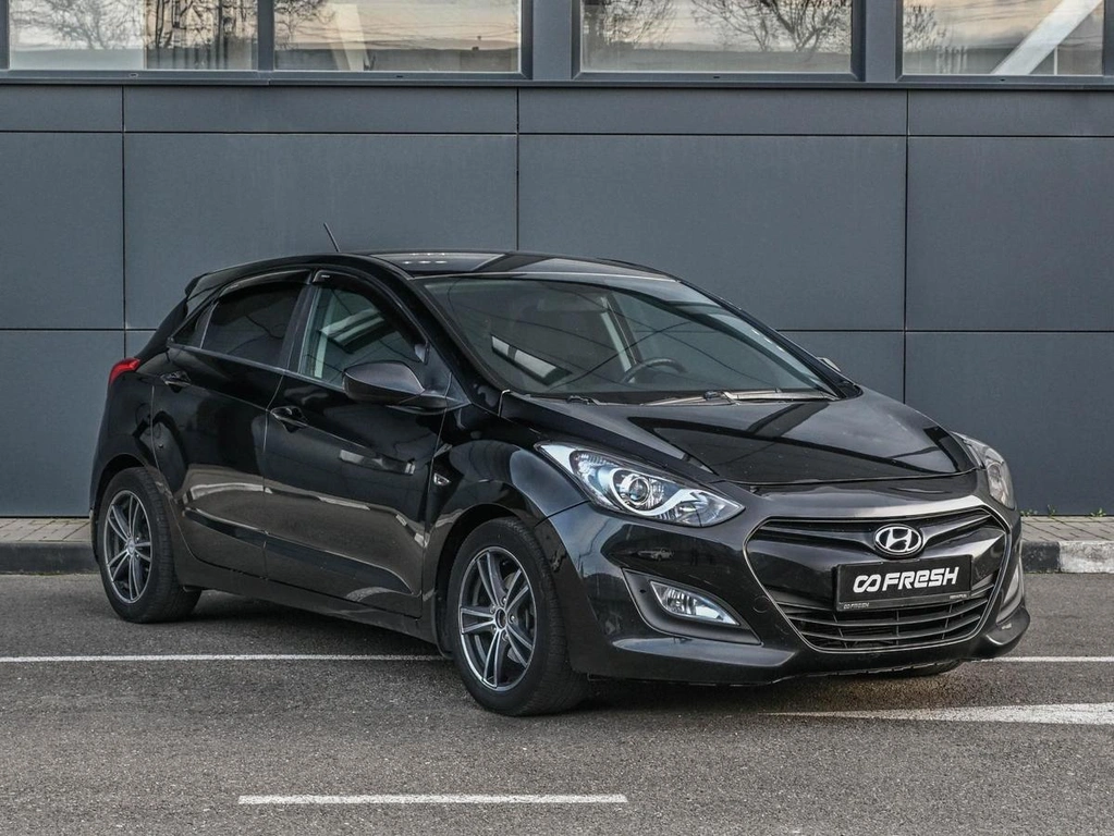 Хетчбэк Hyundai i30 2012 года, 859000 рублей, Кирилловка
