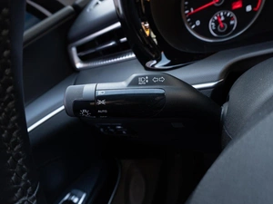 Седан Kia K5 2020 года, 2999000 рублей, Саратов