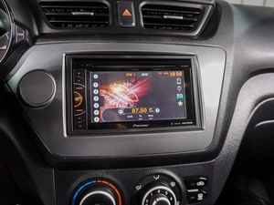 Седан Kia Rio 2013 года, 799000 рублей, Воронеж
