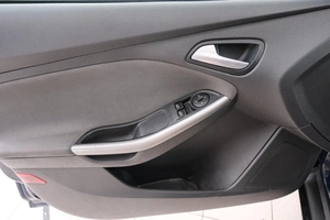 Хетчбэк Ford Focus 2013 года, 829000 рублей, Красноярск