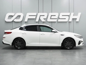 Седан Kia Optima 2019 года, 1819000 рублей, Воронеж