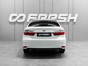 Седан Toyota Camry 2016 года, 2200000 рублей, Тюмень