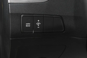 Седан Hyundai Avante 2012 года, 889000 рублей, Новокузнецк