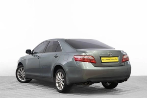 Седан Toyota Camry 2006 года, 1049000 рублей, Барнаул