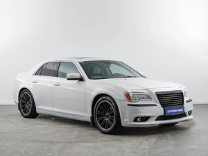Седан Chrysler 300C 2012 года, 1899050 рублей, Москва