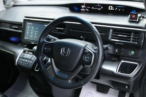 Минивэн Honda Stepwgn 2015 года, 1853000 рублей, Солонцы