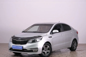 Седан Kia Rio 2016 года, 999000 рублей, Омск