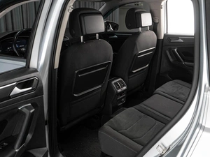 Внедорожник Volkswagen Tiguan 2017 года, 2749000 рублей, Тюмень