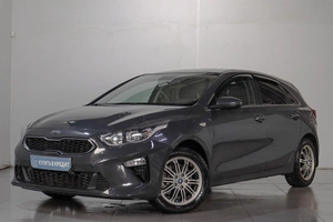 Хетчбэк Kia Ceed 2018 года, 1599000 рублей, Челябинск