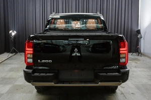 Пикап Mitsubishi L200 2025 года, 5599000 рублей, Красноярск