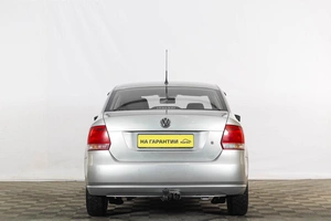 Седан Volkswagen Polo 2012 года, 689000 рублей, Тюмень