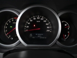 Внедорожник Suzuki Grand Vitara 2008 года, 890000 рублей, Омск