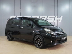 Минивэн Toyota Isis 2009 года, 1484000 рублей, Воронеж