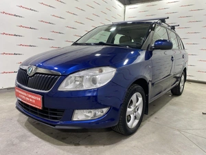 Универсал Skoda Fabia 2011 года, 695000 рублей, Красноярск