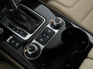 Внедорожник Volkswagen Touareg 2015 года, 3490444 рублей, Москва