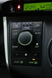 Минивэн Toyota Wish 2016 года, 1508000 рублей, Солонцы