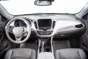 Седан Chevrolet Malibu 2016 года, 1599000 рублей, Пермь
