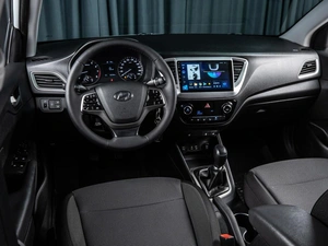 Седан Hyundai Solaris 2018 года, 1315000 рублей, Волгоград