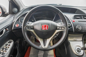 Хетчбэк Honda Civic 2007 года, 799000 рублей, Барнаул