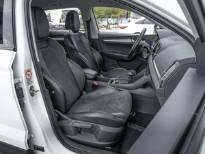 Внедорожник Skoda Karoq 2021 года, 2399000 рублей, Нижний Новгород