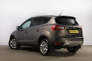 Внедорожник Ford Kuga 2011 года, 1299000 рублей, Новосибирск