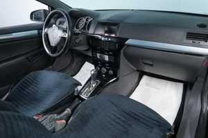 Хетчбэк Opel Astra GTC 2008 года, 549000 рублей, Челябинск