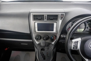 Хетчбэк Toyota Ractis 2014 года, 969000 рублей, Кемерово