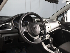 Внедорожник Suzuki SX4 2014 года, 899000 рублей, Омск