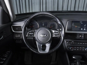 Седан Kia Optima 2019 года, 2148000 рублей, Ставрополь