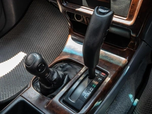 Внедорожник Toyota Hilux Surf 1998 года, 1295000 рублей, Краснодар