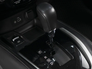 Внедорожник Nissan X-Trail 2020 года, 2498000 рублей, Омск