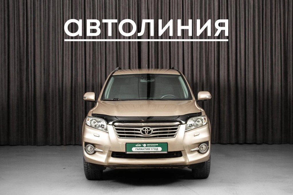 Внедорожник Toyota RAV4 2010 года, 1260000 рублей, Красноярск