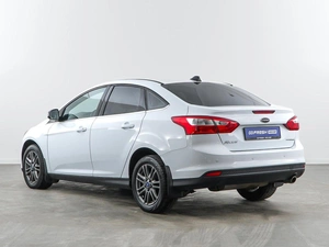 Седан Ford Focus 2014 года, 949046 рублей, Москва