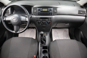Хетчбэк Toyota Corolla 2006 года, 649000 рублей, Оренбург
