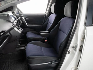 Минивэн Toyota Wish 2012 года, 1579000 рублей, Тюмень