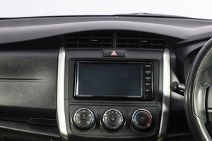 Универсал Toyota Corolla Fielder 2020 года, 1599000 рублей, Новосибирск