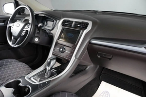 Седан Ford Mondeo 2017 года, 1799000 рублей, Тюмень