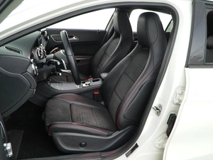 Внедорожник Mercedes-benz GLA-класс 2017 года, 2429050 рублей, Москва