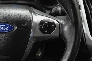 Хетчбэк Ford Focus 2013 года, 899000 рублей, Новокузнецк